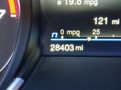 Used 2021 Alfa Romeo Giulia Ti Sport image 27