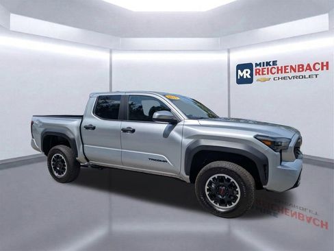 Used 2024 Toyota Tacoma TRD Off-Road AWD/4WD image 2