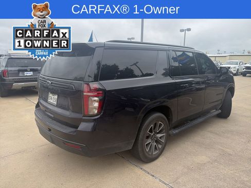 Used 2023 Chevrolet Suburban Z71 w/ Luxury Package AWD/4WD image 2