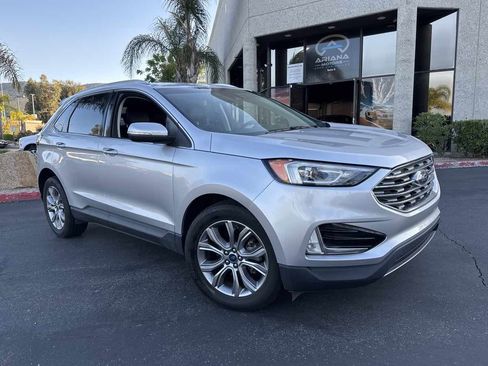 Used 2019 Ford Edge Titanium w/ Cargo Accessory Package image 7