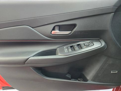 New 2026 Nissan Sentra SR w/ SR Premium Package FWD image 12