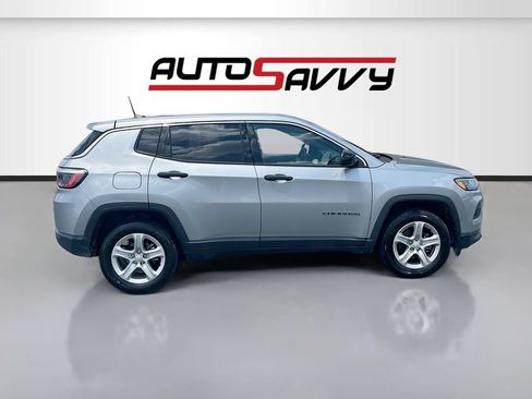 Used 2023 Jeep Compass Sport AWD/4WD image 8