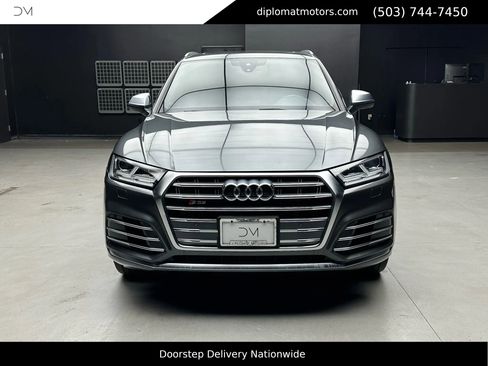 Used 2020 Audi SQ5 Premium Plus w/ Premium Plus Package image 11