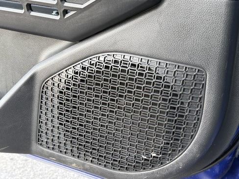 Certified 2025 Toyota Tacoma SR5 image 32