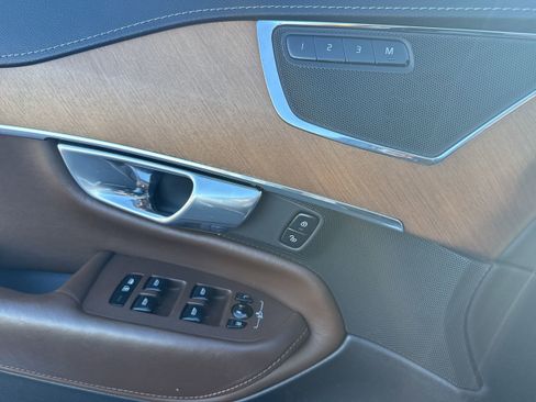 Used 2018 Volvo XC90 T6 Inscription w/ Convenience Package image 18