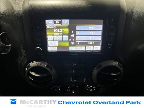 Used 2017 Jeep Wrangler Unlimited Sport AWD/4WD image 18