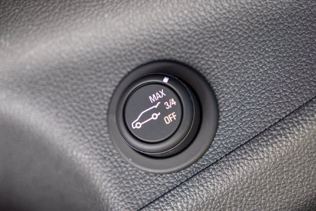 Used 2017 Buick Envision Premium w/ Driver Confidence Package AWD/4WD image 19