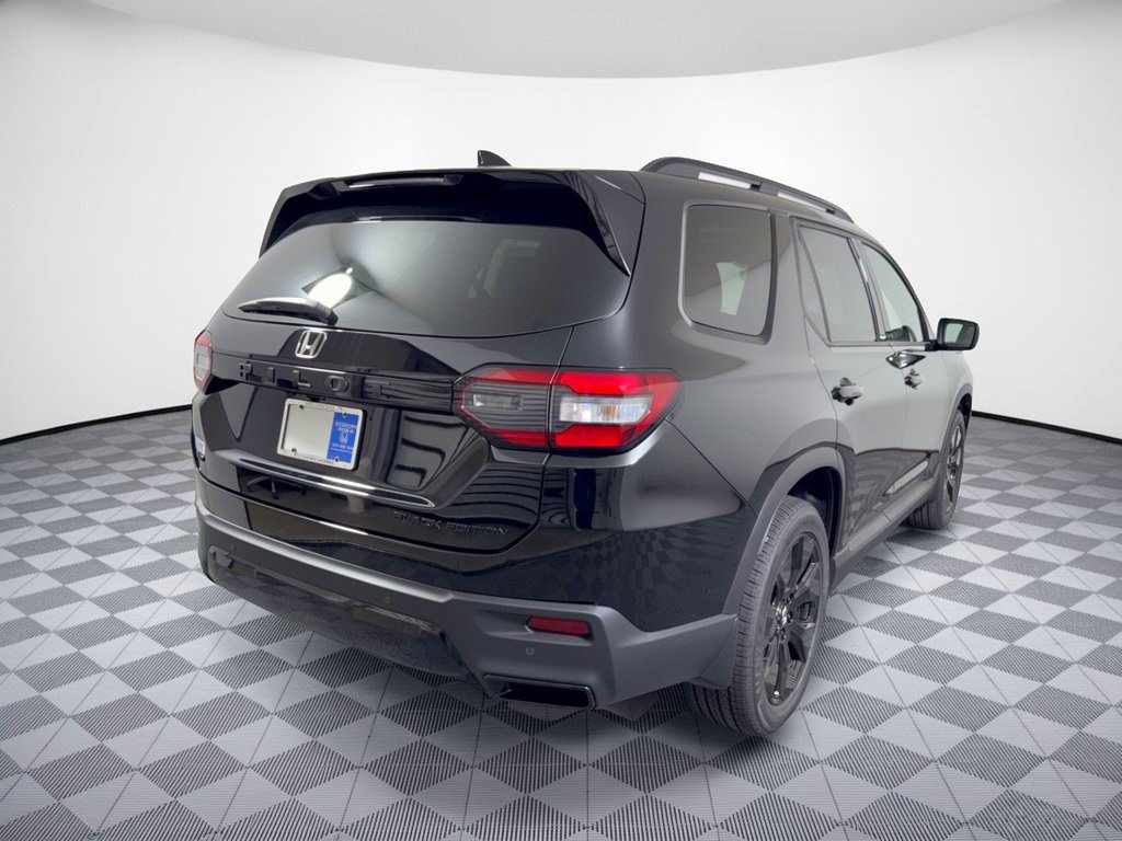 New 2026 Honda Pilot Black Edition image 9