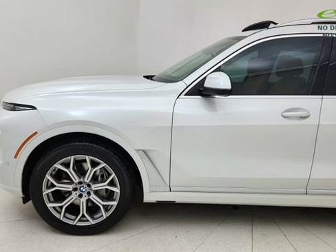 Used 2026 BMW X7 xDrive40i AWD/4WD image 10