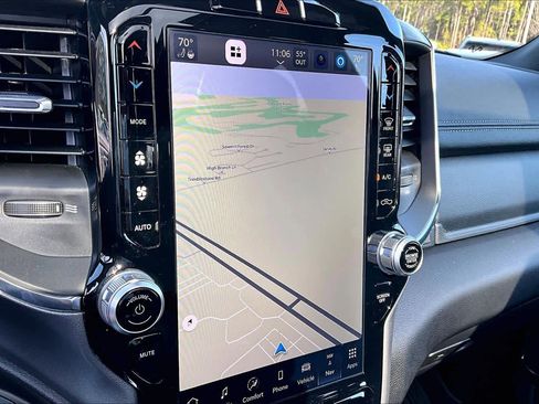 Used 2024 RAM 1500 Laramie image 34