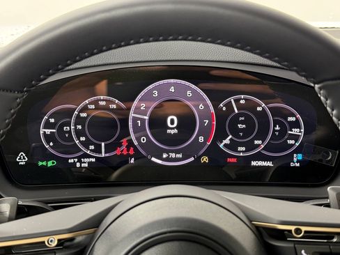 Certified 2026 Porsche Cayenne AWD/4WD image 28