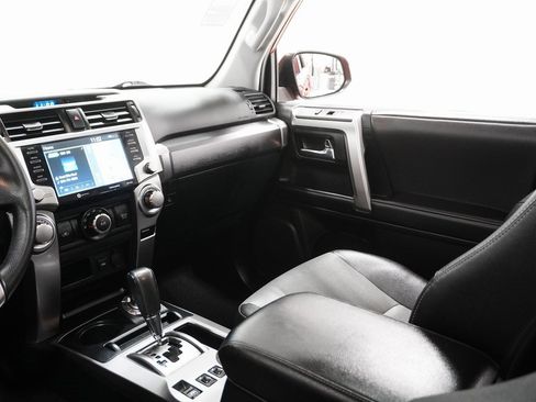 Used 2021 Toyota 4Runner SR5 Premium w/ Moonroof Package image 17