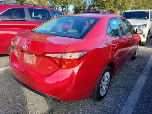 Used 2017 Toyota Corolla LE image 4