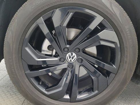 Used 2021 Volkswagen Atlas SE w/ Panoramic Sunroof Package FWD image 31
