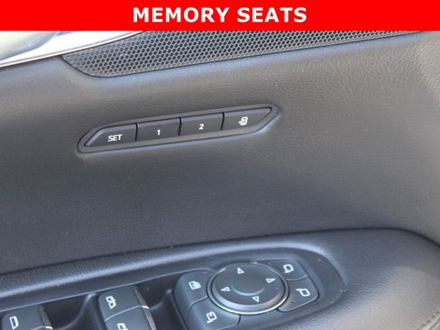 Used 2019 Cadillac XT5 Luxury w/ Advanced Security Package image 12