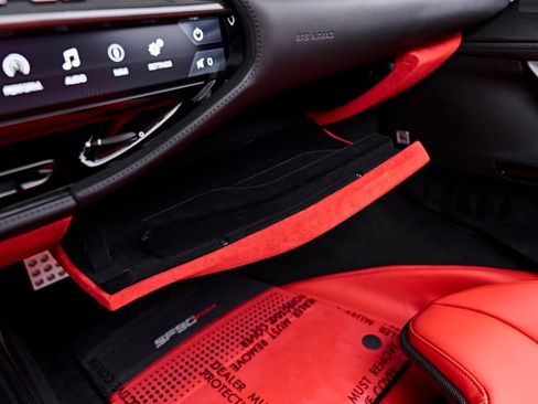 Used 2024 Ferrari SF90 Spider AWD/4WD image 93