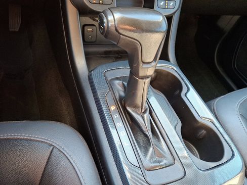 Used 2017 Chevrolet Colorado Z71 image 15