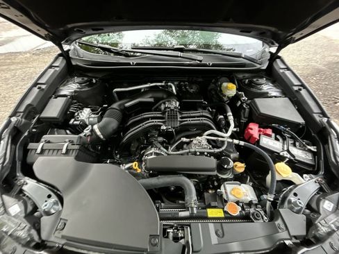 Certified 2025 Subaru Outback Premium AWD/4WD image 14