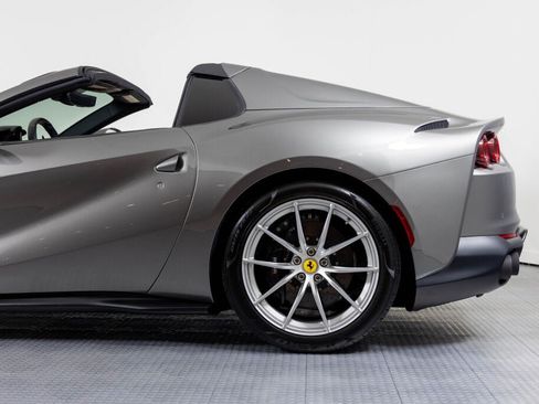 Used 2023 Ferrari 812 GTS RWD image 14