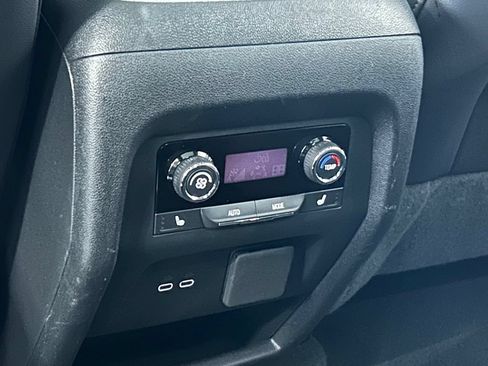 Used 2024 Chevrolet Traverse RS FWD image 56