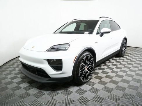 New 2026 Porsche Macan 4S Electric AWD/4WD image 1