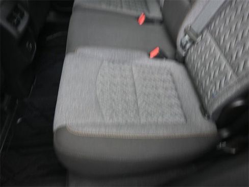 Used 2024 Chevrolet Equinox LT w/ LPO, Floor Liner Package image 21