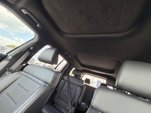 Used 2025 Hyundai Santa Fe Calligraphy FWD image 36