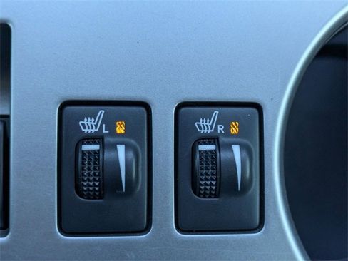 Used 2016 Toyota 4Runner SR5 Premium image 25