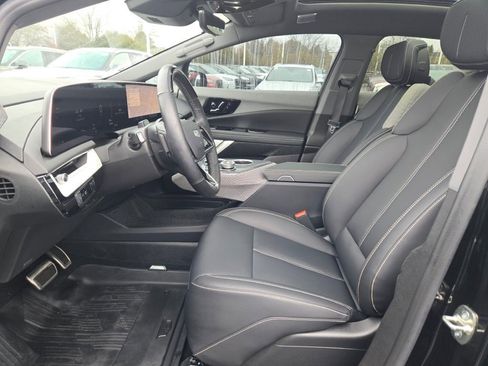 Used 2025 Cadillac Optiq Luxury 1 w/ LPO, Floor Liner Package image 23