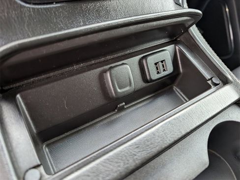 Used 2015 Chevrolet Tahoe LTZ image 30