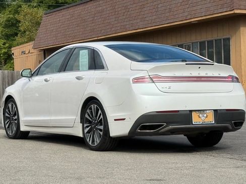 Used 2019 Lincoln MKZ Reserve AWD/4WD image 3