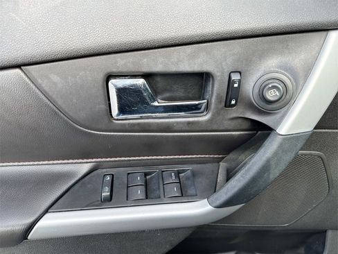 Used 2014 Ford Edge SEL w/ Equipment Group 205A image 22