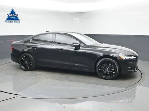 Used 2023 Volvo S60 B5 Plus w/ Climate Package AWD/4WD image 1