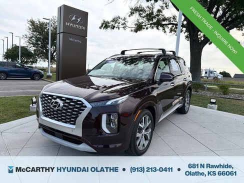 Certified 2022 Hyundai Palisade Limited AWD/4WD image 1