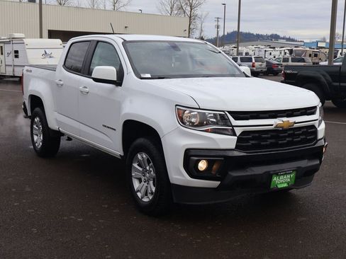 Used 2022 Chevrolet Colorado LT w/ LT Convenience Package image 10