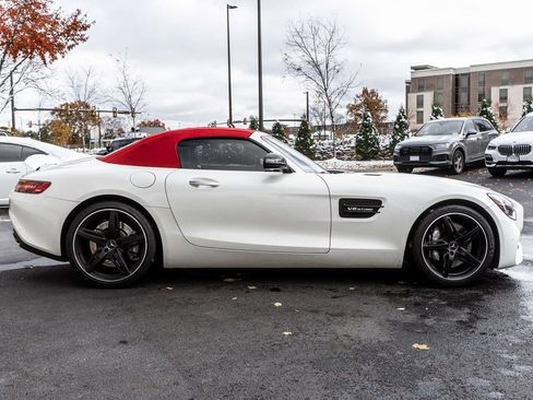 Used 2018 Mercedes-Benz AMG GT Roadster w/ Lane Tracking Package image 5