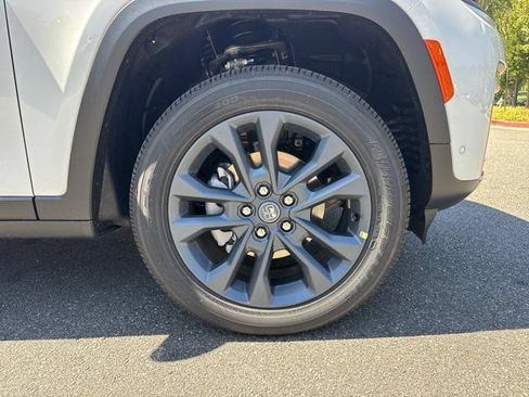 New 2026 Jeep Grand Cherokee Limited AWD/4WD image 12