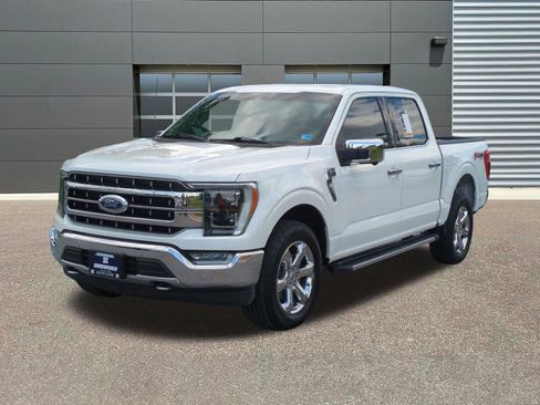 Used 2021 Ford F150 Lariat w/ Equipment Group 502A High AWD/4WD image 3