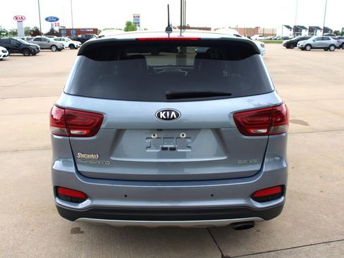 Used 2020 Kia Sorento EX AWD/4WD image 16