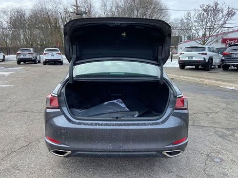 Certified 2023 Lexus ES 350 w/ Premium Package image 31