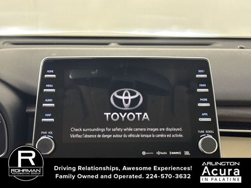 Used 2019 Toyota Avalon XLE image 6