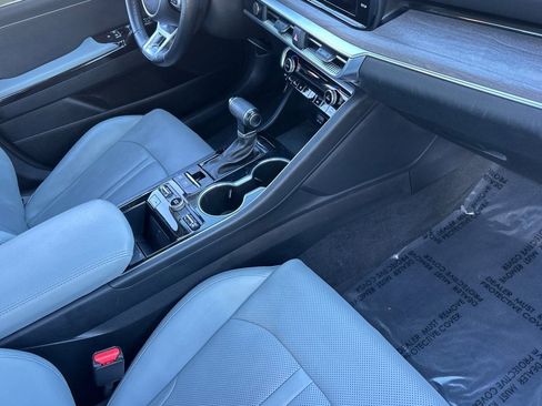 Used 2022 Kia K5 EX image 32