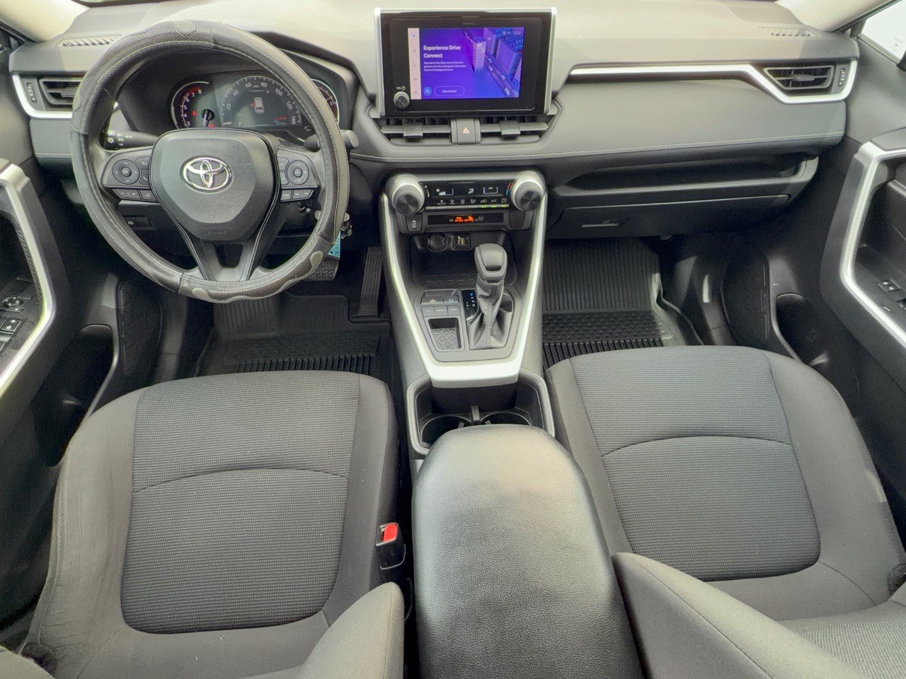 Certified 2023 Toyota RAV4 LE FWD image 17