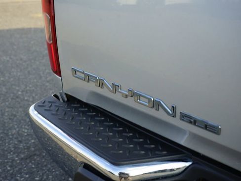 Used 2010 GMC Canyon SLT image 11