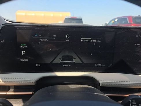 Used 2023 Nissan Ariya FWD image 10