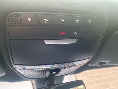 Used 2020 Mercedes-Benz E 350 4MATIC Sedan image 21