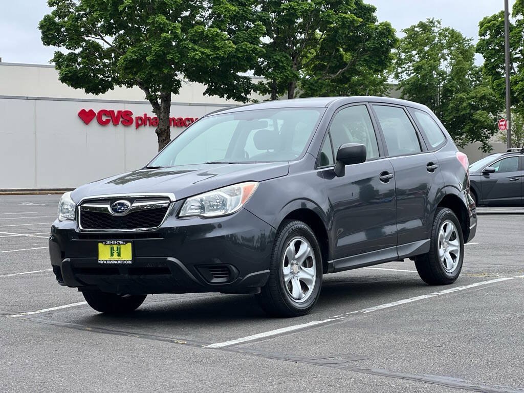 Used 2014 Subaru Forester 2.5i AWD/4WD image 1
