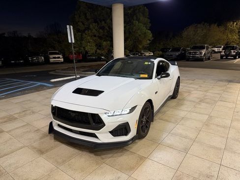 Used 2024 Ford Mustang GT image 7