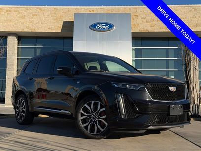 Used 2022 Cadillac XT6 Sport w/ Technology Package