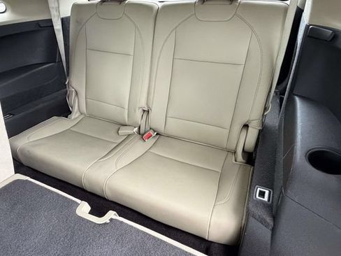 Used 2016 Acura MDX w/ Technology Package AWD/4WD image 20